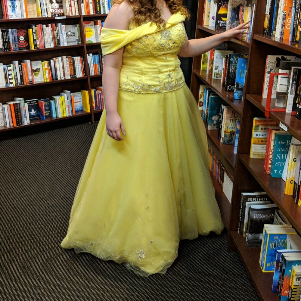 Yellow Prom Dress (could be used as a Belle dress)